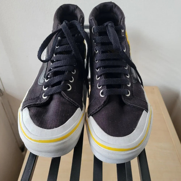 VANS National Geographic Sk8-Hi Reissue Black & Yellow Sneakers (Women Size: 5) - Picture 2 of 13